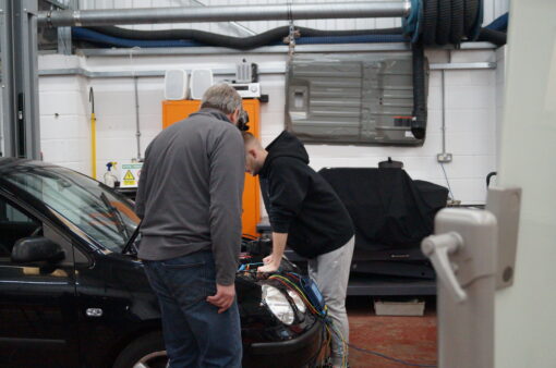 Scope in use - Master Technician